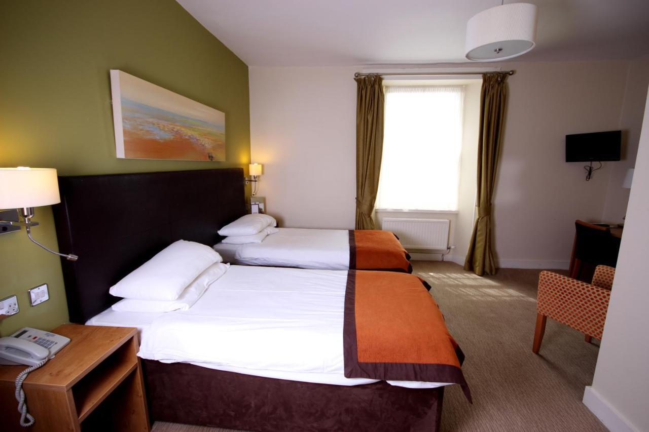 Lord Nelson Hotel Pembroke Buitenkant foto