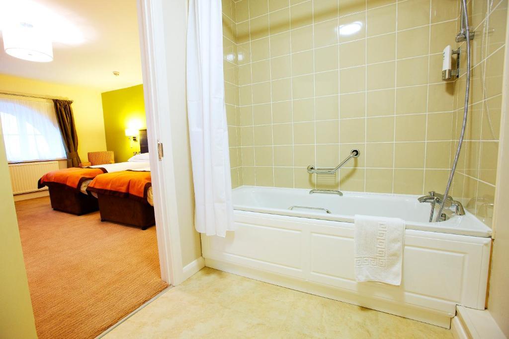 Lord Nelson Hotel Pembroke Kamer foto
